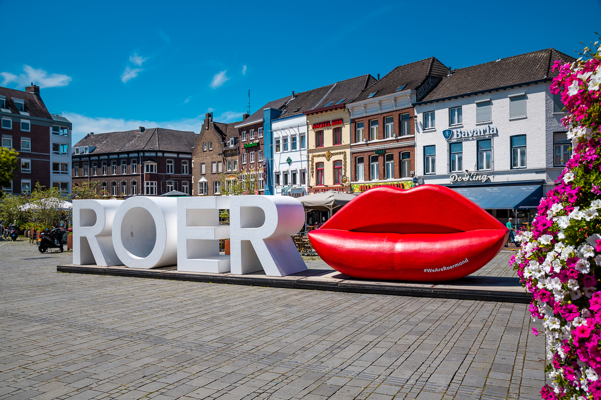 roermondje-stationsplein